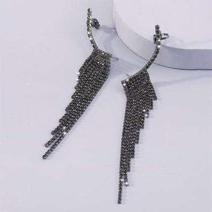 Glamorous Black Rhinestone Ear Cuff